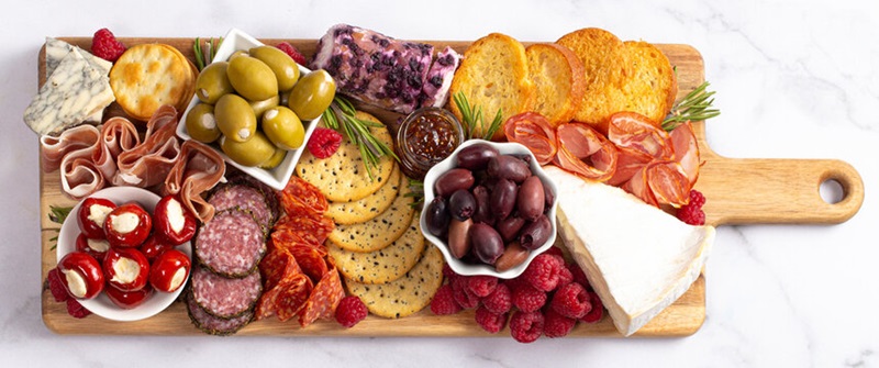 Cooking Class 101 - Charcuterie Boards